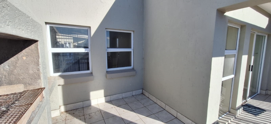 2 Bedroom Property for Sale in Dana Bay Western Cape